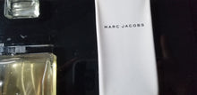Load image into Gallery viewer, Marc Jacobs Classic EDP 3 Piece GIFT SET for Women Lotion Spray Mini RARE IN BOX - Perfume Gallery