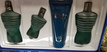 Load image into Gallery viewer, Blue for Men 4 Pc 4.2oz 125ml GIFT SET with Eau de Parfum EDP Spray + Gel + Shave - Perfume Gallery
