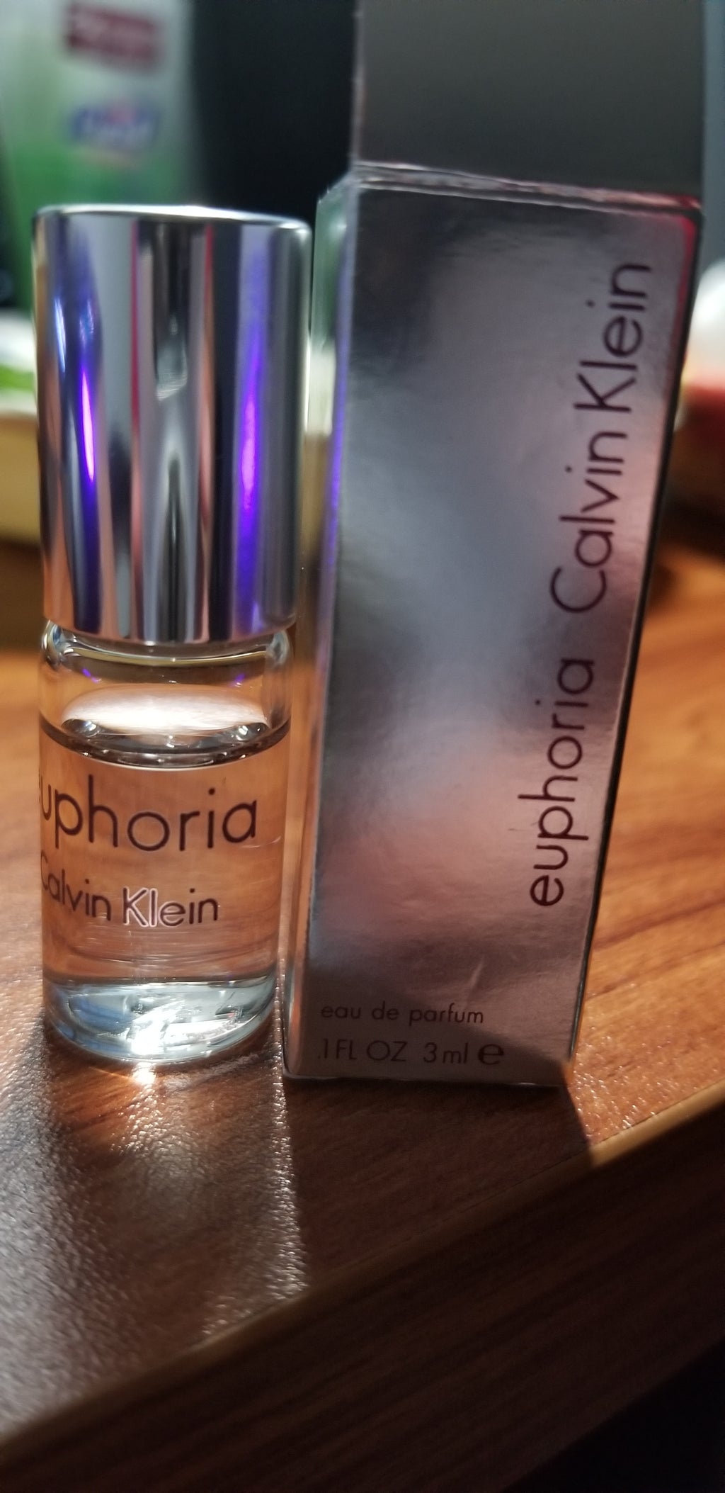Euphoria by Calvin Klein .1 oz. / 3 ml EDP Roller Mini for Women New in BOX * - Perfume Gallery