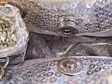 Load image into Gallery viewer, HOT Woman Cross Body Shoulder Chain Link Tassel Handbag Bag for Girls Women NEW - Perfume Gallery