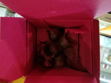 Load image into Gallery viewer, Vera Wang LOVESTRUCK by Vera Wang Eau De Parfum Spray 3.4 oz 100 ml for Women - Perfume Gallery