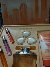 Load image into Gallery viewer, Sex in the City KISS / FEELINGS 4 Pc 6 Pc EDP Eau de Parfum Gift Set for Women - Perfume Gallery