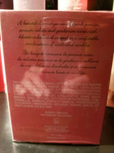 Load image into Gallery viewer, Realities Perfume by Realities 3.4 oz Eau de Perfume Spray for Women NEW IN BOX - Perfume Gallery