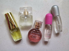 Load image into Gallery viewer, Estee Lauder Travel Exclusive Purse Spray Collection - Set Of 5 Fragrances - Perfume Gallery