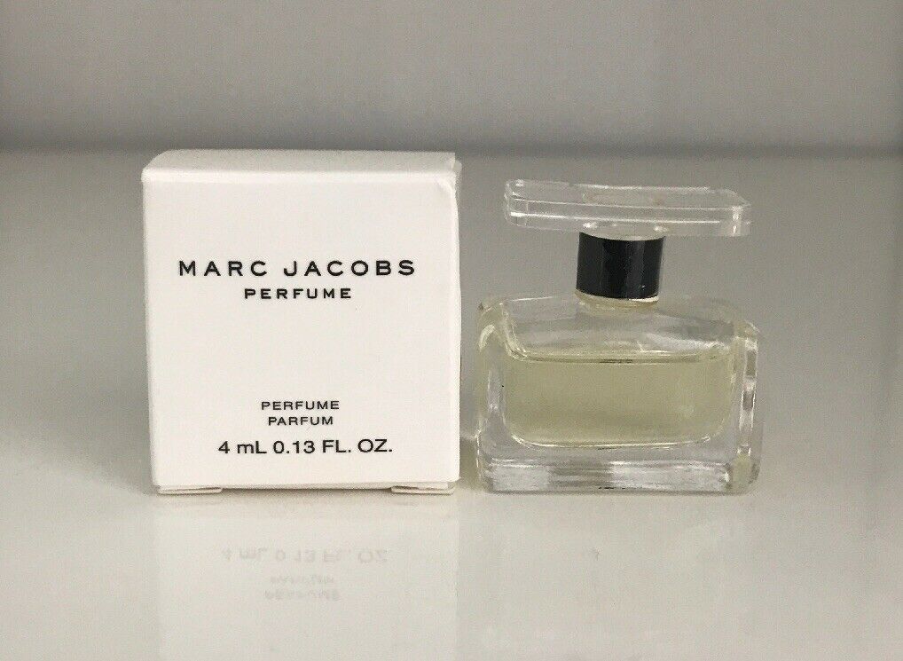 Marc Jacobs Perfume for Women 0.13 oz / 4 ml Eau De Parfum Mini in Box for Her - Perfume Gallery