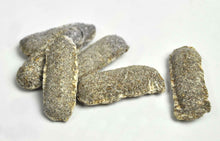 Load image into Gallery viewer, Jobe's Certified Organic Fertilizer Spikes for Roses and All Flowering Shrubs 10 Spikes - Perfume Gallery