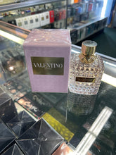 Load image into Gallery viewer, Valentino Donna 3.4 oz 100 ml EDP Eau de Parfum Spray for Her NEW SEALED IN BOX
