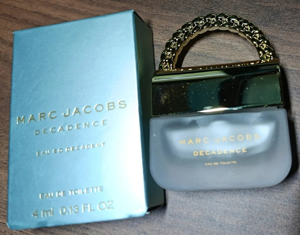 Decadence by Marc Jacobs Eau So Decadent Eau de Toilette EDT 4 ml 0.13 oz IN BOX