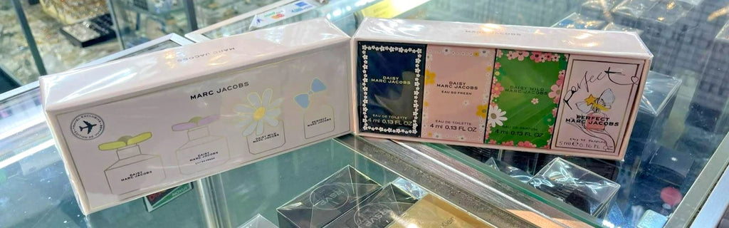MARC JACOBS 4 Pc Mini EDP EDT Travel GIFT SET DAISY + Perfect Collection ** NEW