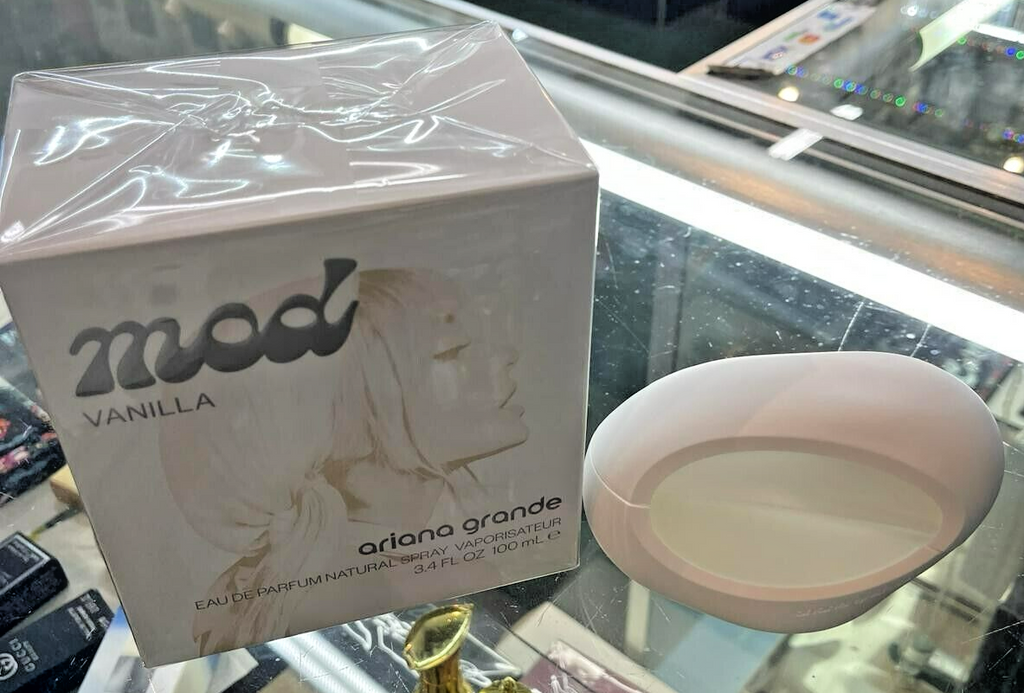 Ariana Grande Mod Vanilla by Ariana Grande Eau de Parfum 3.4 oz 100ml SEALED BOX