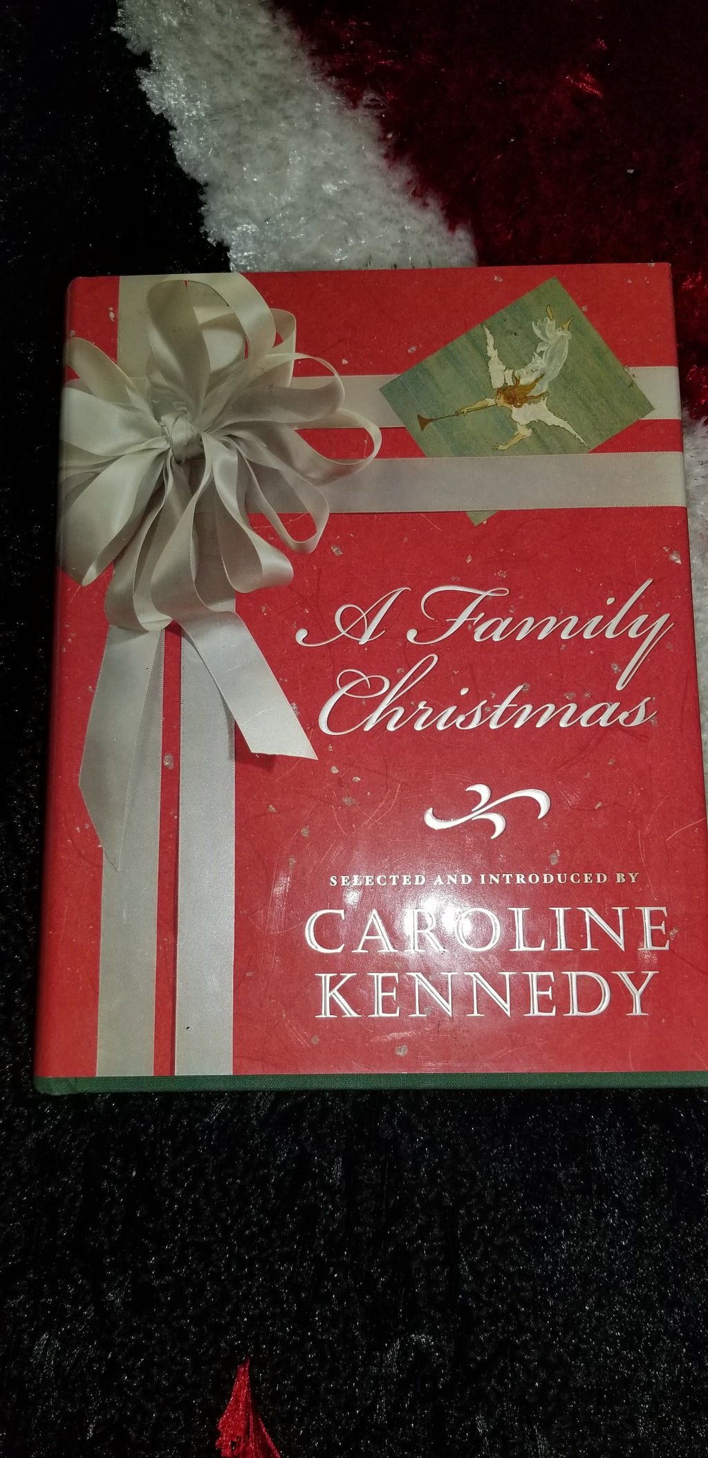 A Family Christmas by Kennedy, Caroline (Hardcover) Comes with Dust Jacket - Perfume Gallery