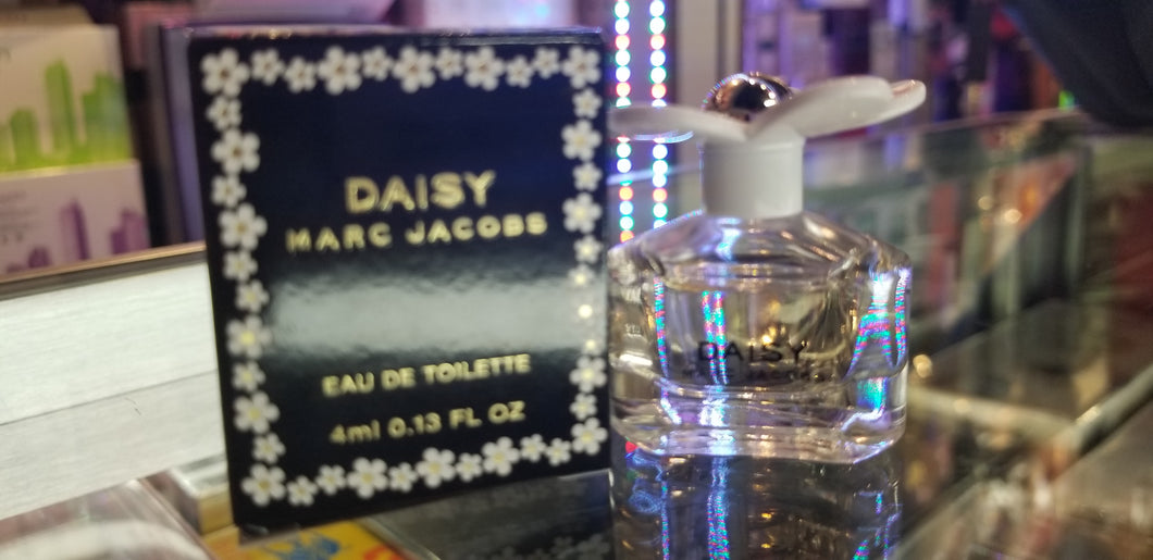 Daisy by Marc Jacobs .13 fl. oz. / 4 ml MINI PERFUME Her Eau de Toilette IN BOX - Perfume Gallery