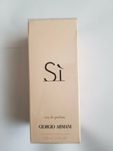 Load image into Gallery viewer, Armani SI By Giorgio Armani Women 3.4 oz 100 ML EDP Eau De Parfum Spray * SEALED - Perfume Gallery
