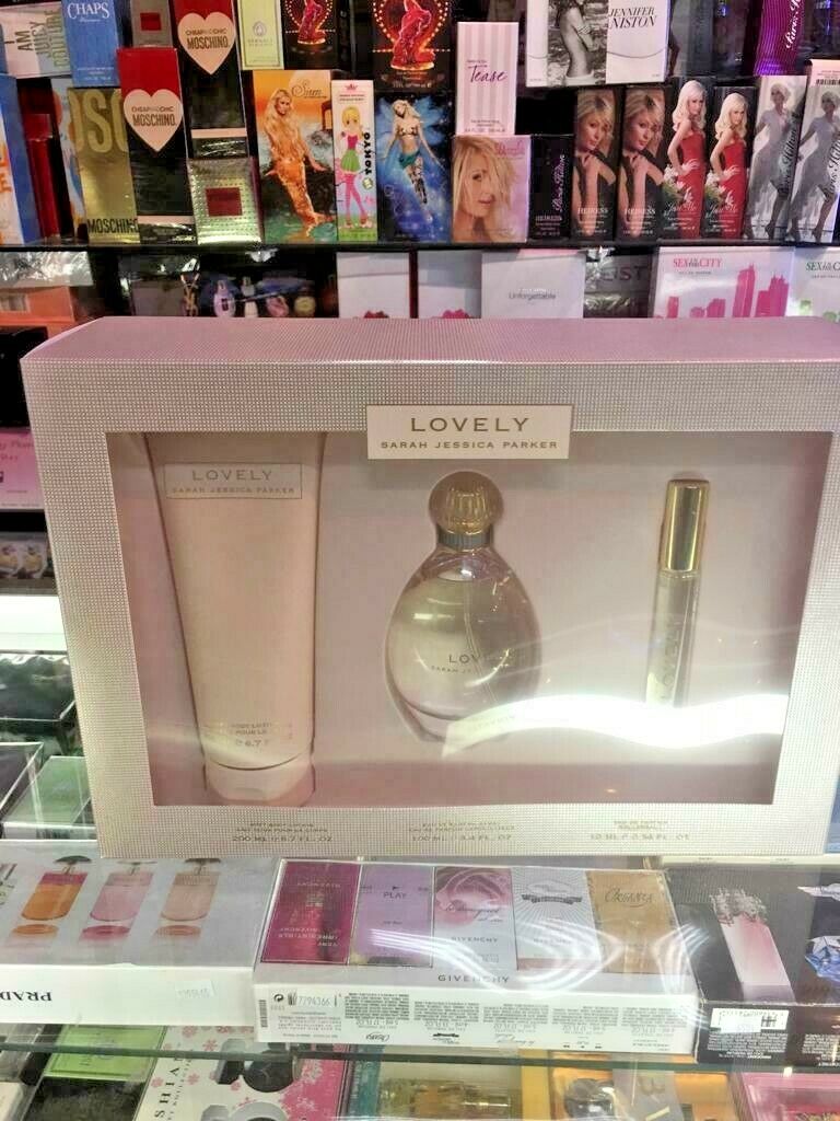 LOVELY by Sarah Jessica Parker 3 Piece EDP Gift Set 3.4oz Rollerball Body Lotion - Perfume Gallery