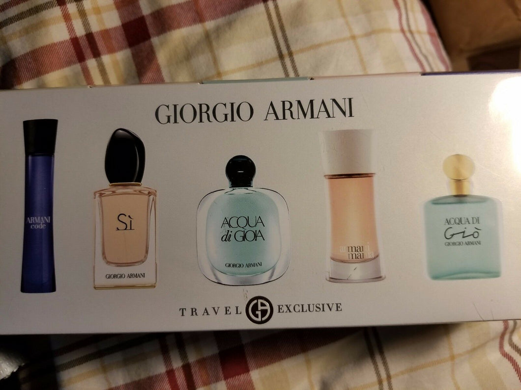 Giorgio Armani TRAVEL EXCLUSIVE 5 Pc Mini Travel Gift Set Women * NEW SEALED BOX - Perfume Gallery