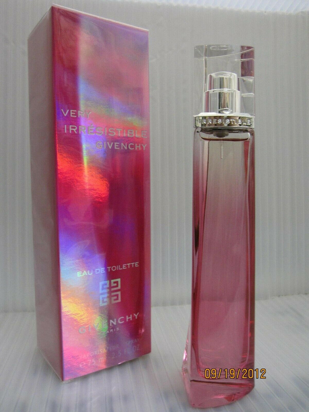 GIVENCHY VERY IRRESISTIBLE 2.5 fl oz / 75 ml Eau de Toilette RARE SEALED IN BOX