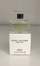Load image into Gallery viewer, Marc Jacobs Perfume for Women 0.13 oz / 4 ml Eau De Parfum Mini in Box for Her - Perfume Gallery
